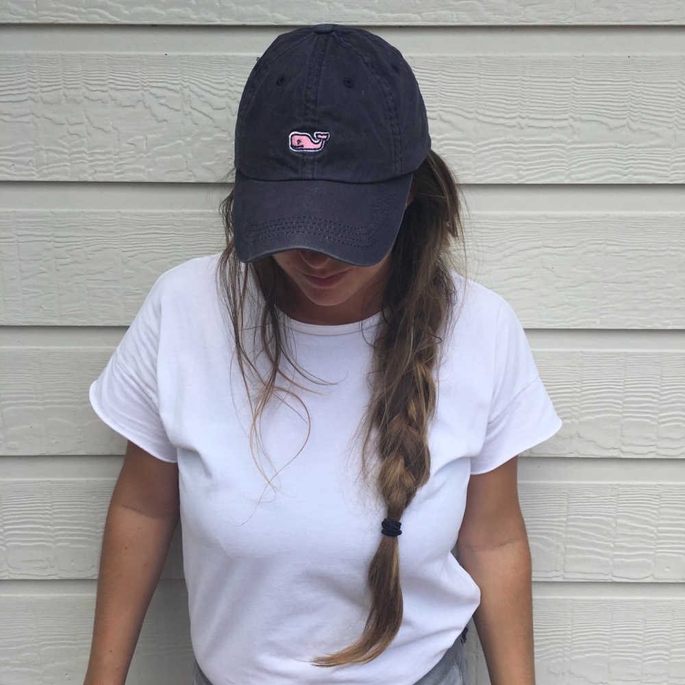 Vineyard Vines Navy hat